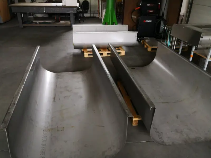 Ohýbání a stáčení plechů