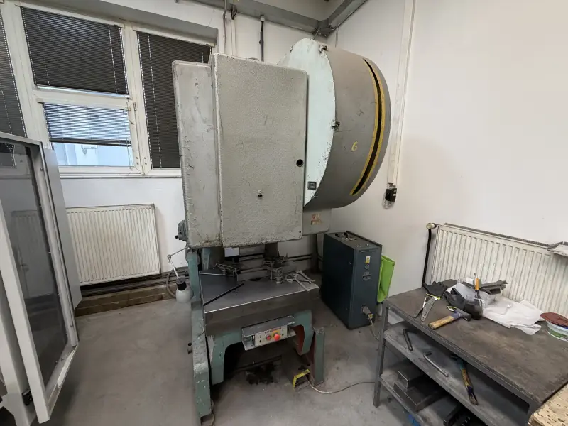 Ohýbání a stáčení plechů