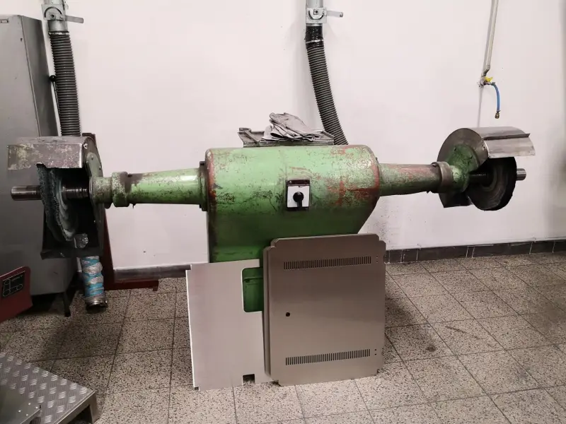 Grinding and Polishing of Stainless Steel, Brass, Aluminium, and Copper